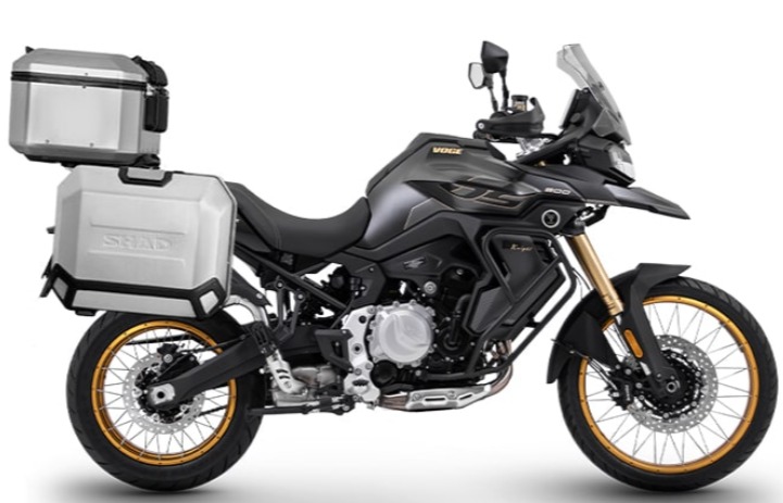 VOGE  900 DSX BLACK NIGHT