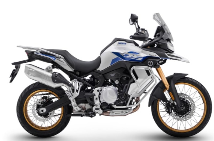 VOGE 900 DSX SIN BAULES